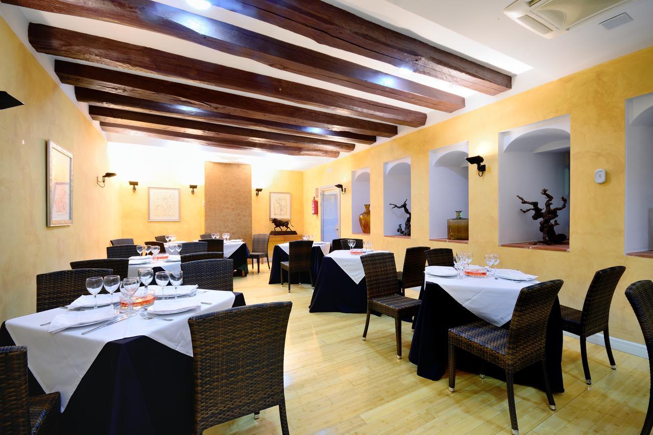 Hotel Ahc Palacio Coria Buitenkant foto