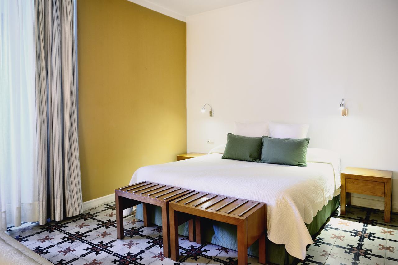Hotel Ahc Palacio Coria Buitenkant foto