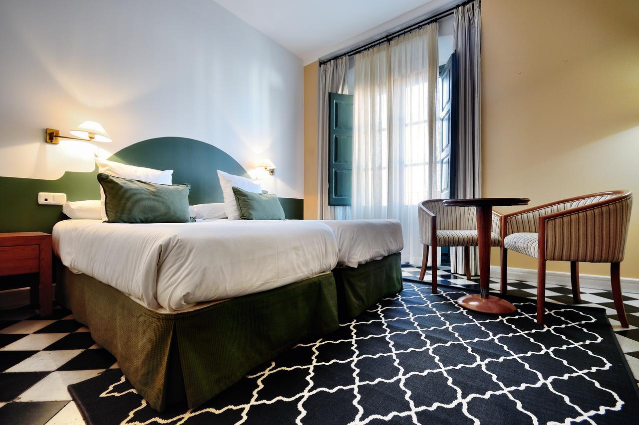 Hotel Ahc Palacio Coria Buitenkant foto
