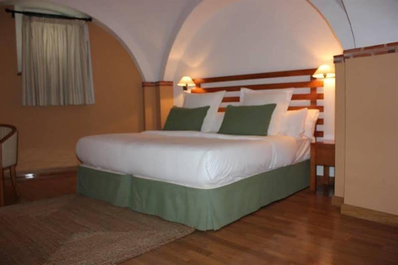 Hotel Ahc Palacio Coria Buitenkant foto